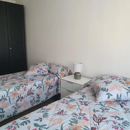 Apartment Cime L'est