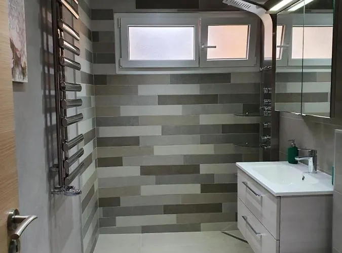 Apartamento Cime L'est